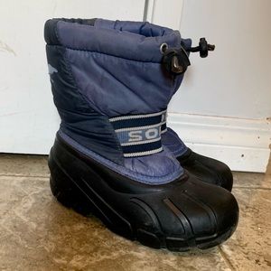 Sorel kids boots. Size toddler 12.